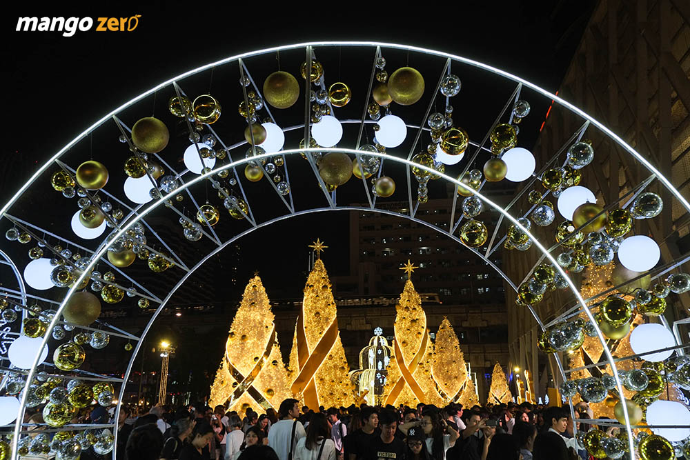 เปิดให้เข้าชมแล้ว ไฟคริสต์มาส Central World ปีนี้ สวยงามยิ่งกว่าครั้งไหน